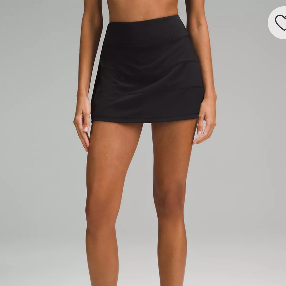 Lululemon pace rival skirt